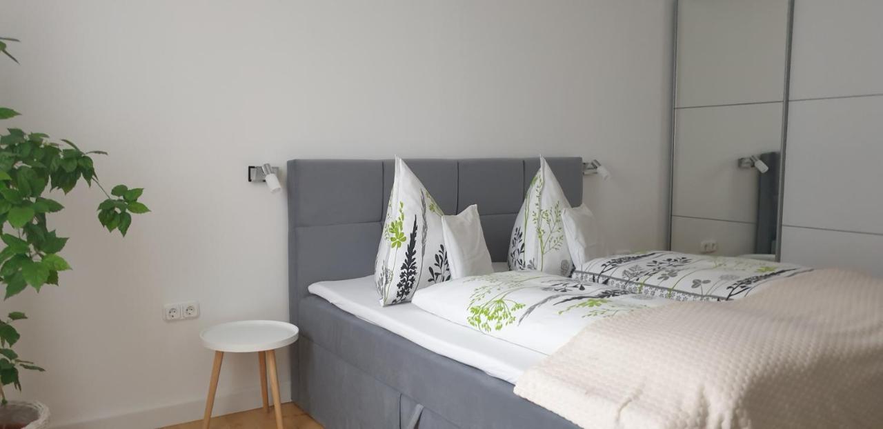 Topart Apartman Tapolca Luaran gambar