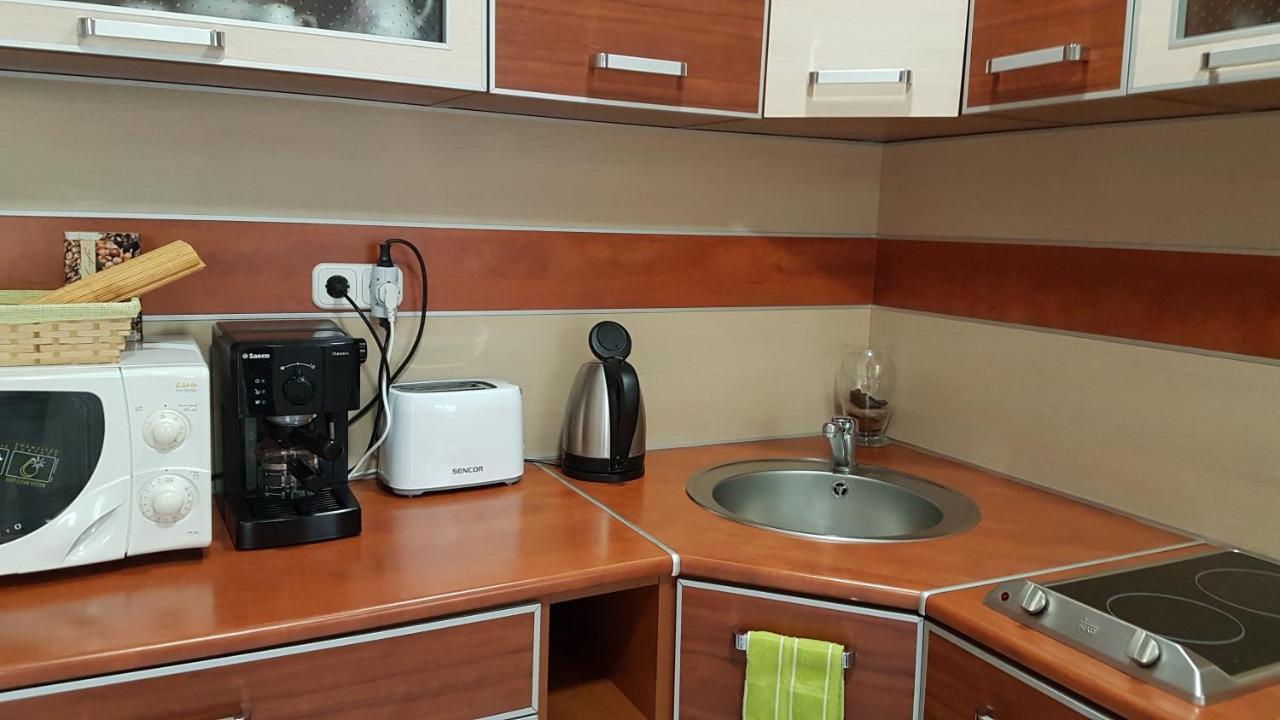 Topart Apartman Tapolca Luaran gambar