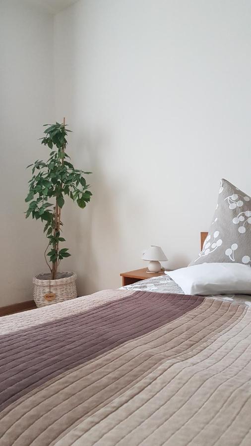 Topart Apartman Tapolca Luaran gambar